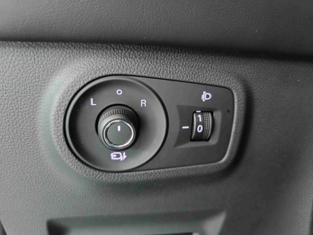 MG ZS usata, con Sedile posteriore sdoppiato