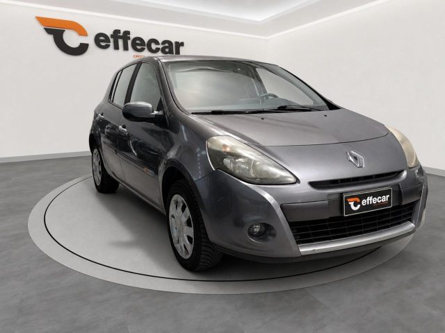 RENAULT Clio usata, con Airbag laterali