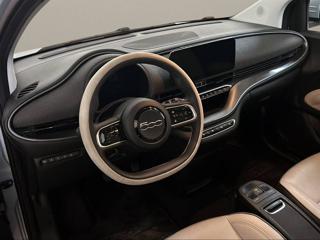 FIAT 500e usata, con Park Distance Control