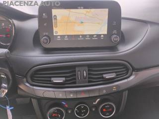 FIAT Tipo usata, con Controllo automatico clima