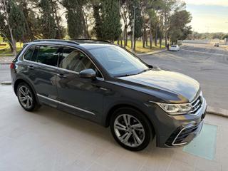 VOLKSWAGEN Tiguan usata, con Airbag laterali