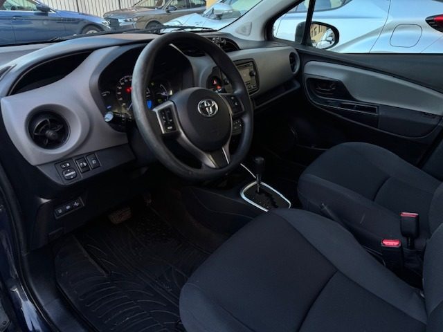 TOYOTA Yaris usata, con Climatizzatore