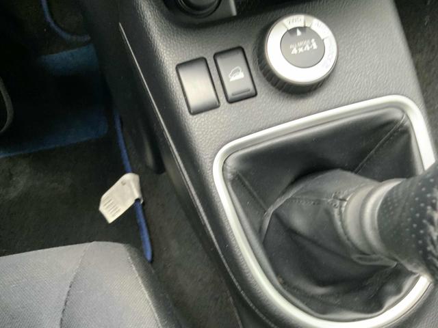 NISSAN X-Trail usata, con Airbag testa