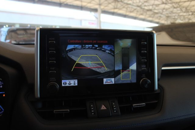 TOYOTA RAV 4 usata, con Bluetooth