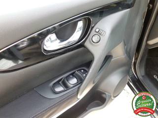 NISSAN Qashqai usata, con Lettore CD