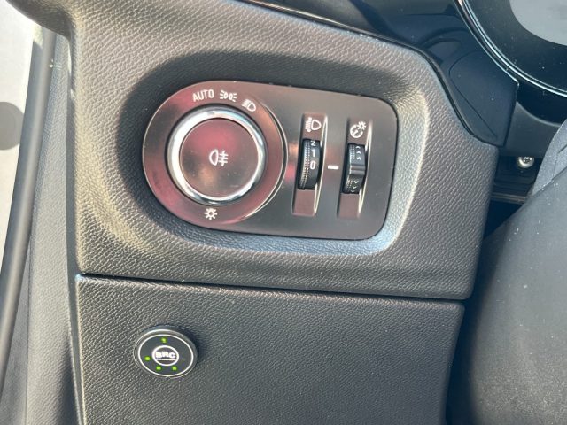 OPEL Corsa usata, con Climatizzatore