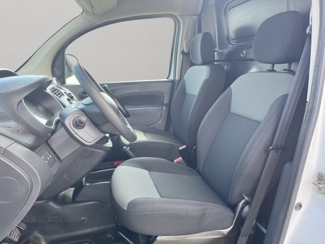 RENAULT Kangoo usata, con Cruise Control