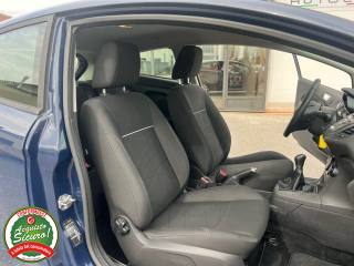 FORD Fiesta usata, con Autoradio
