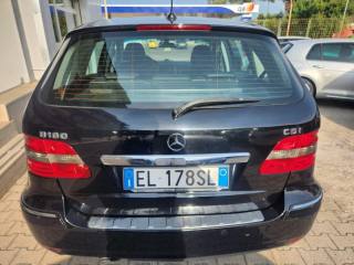 MERCEDES-BENZ B 180 usata, con Autoradio