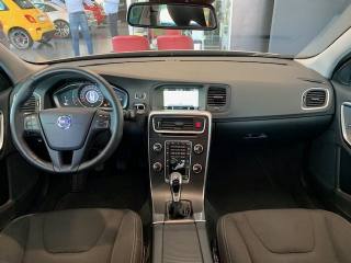 VOLVO V60 usata 8