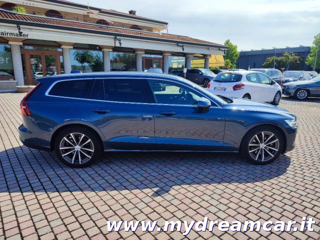 VOLVO V60 usata, con Sensori di parcheggio posteriori