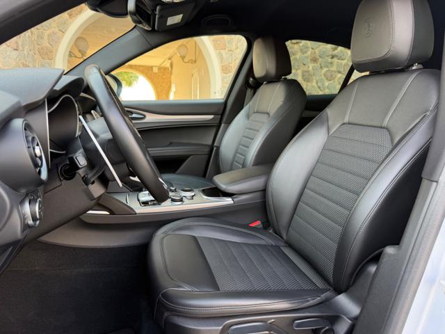 ALFA ROMEO Stelvio usata, con Controllo automatico clima