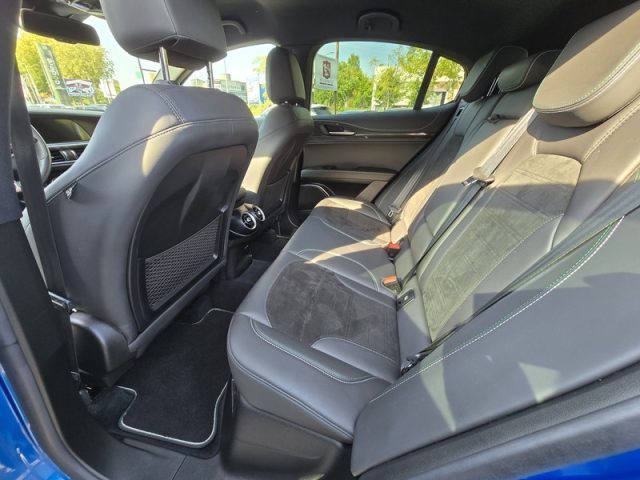 ALFA ROMEO Stelvio usata, con Cerchi in lega