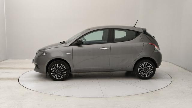LANCIA Ypsilon usata, con Airbag