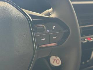 PEUGEOT 2008 usata, con Autoradio digitale