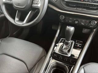 JEEP Compass usata, con Sedile posteriore sdoppiato