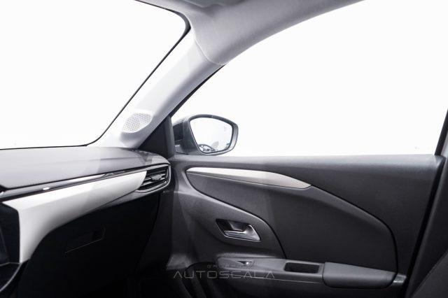 OPEL Corsa usata, con Autoradio digitale