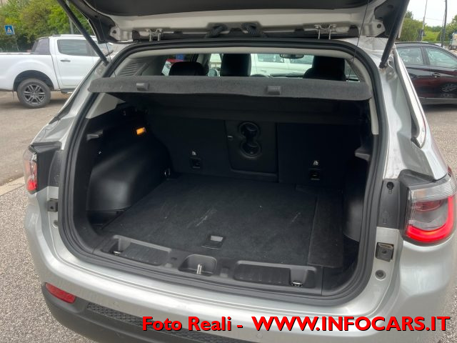 JEEP Compass usata, con USB
