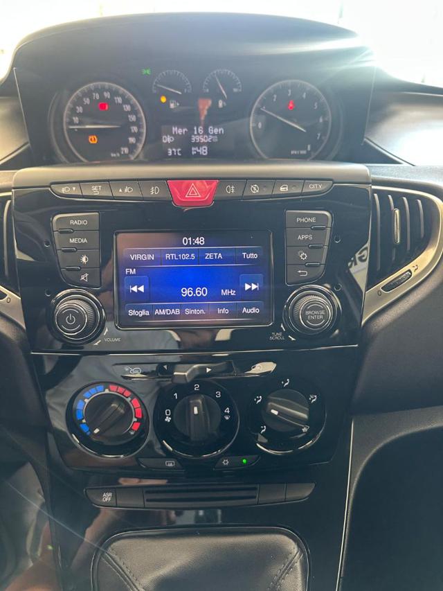 LANCIA Ypsilon usata 17