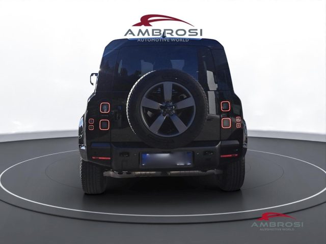 LAND ROVER Defender usata 7