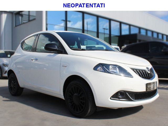 LANCIA Ypsilon usata, con ABS