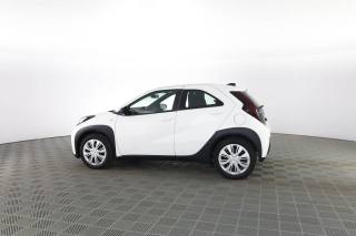 TOYOTA Aygo X usata 5