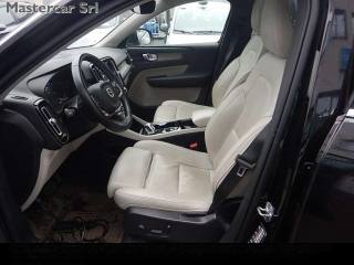 VOLVO XC40 usata, con Autoradio