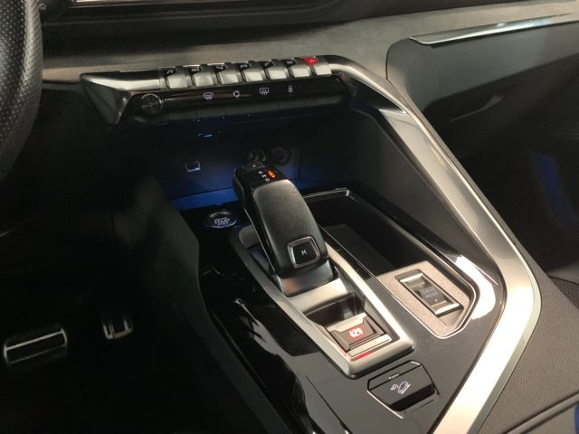 PEUGEOT 3008 usata, con Vetri oscurati
