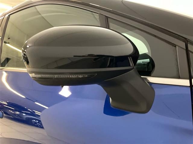 RENAULT Captur usata 28