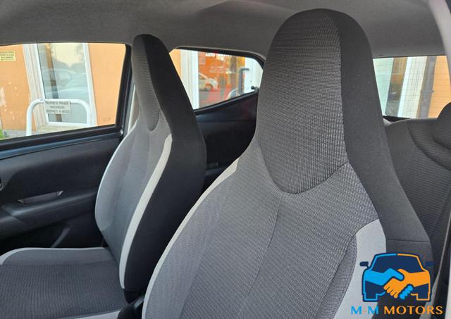 TOYOTA Aygo usata 35