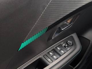 PEUGEOT 208 usata, con Autoradio digitale