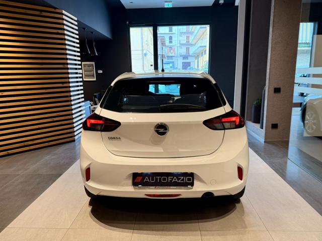 OPEL Corsa usata, con USB
