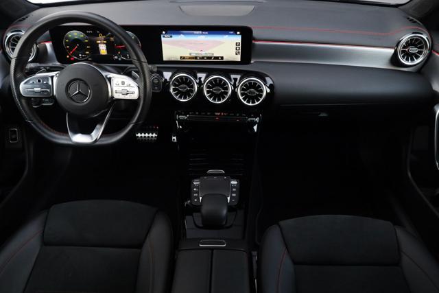MERCEDES-BENZ CLA 220 usata, con Alzacristalli elettrici