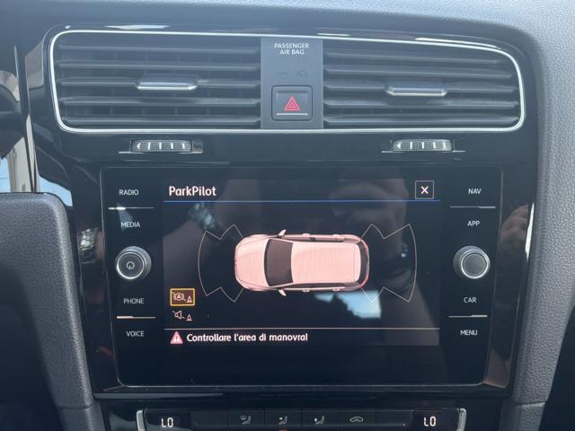 VOLKSWAGEN Golf usata, con Controllo automatico clima