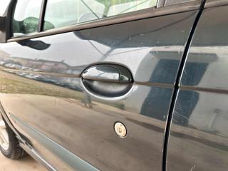 RENAULT Scenic usata 21