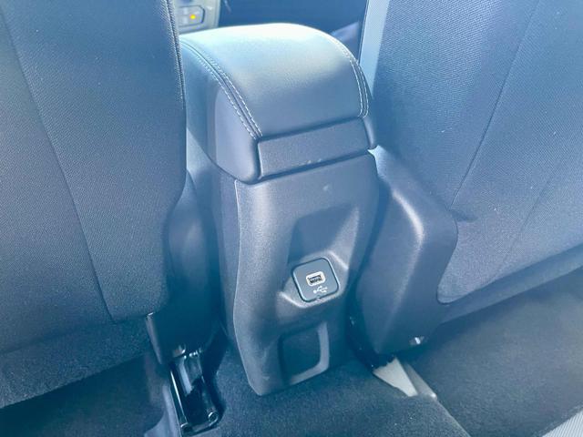 JEEP Renegade usata, con Sedile posteriore sdoppiato