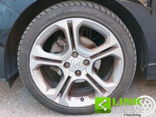 RENAULT Clio usata, con Chiusura centralizzata
