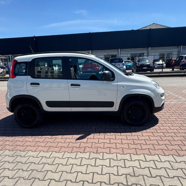 FIAT New Panda usata, con Autoradio