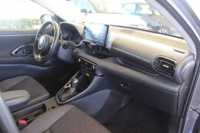 TOYOTA Yaris usata, con Cruise Control