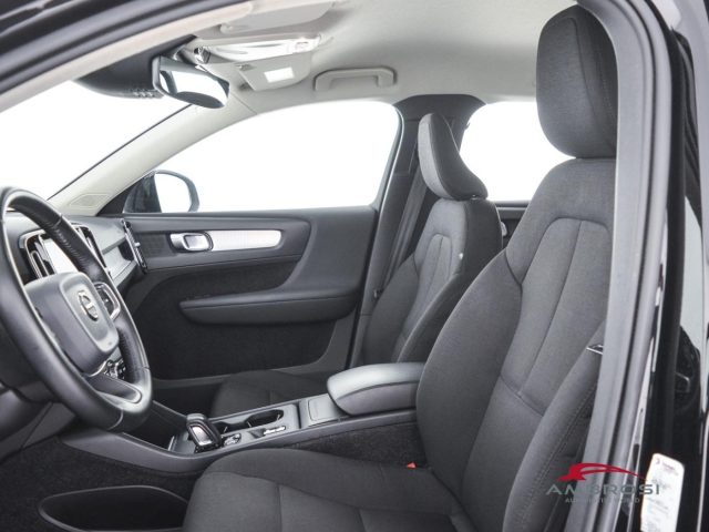 VOLVO XC40 usata 8
