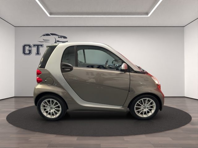 SMART ForTwo usata, con Autoradio