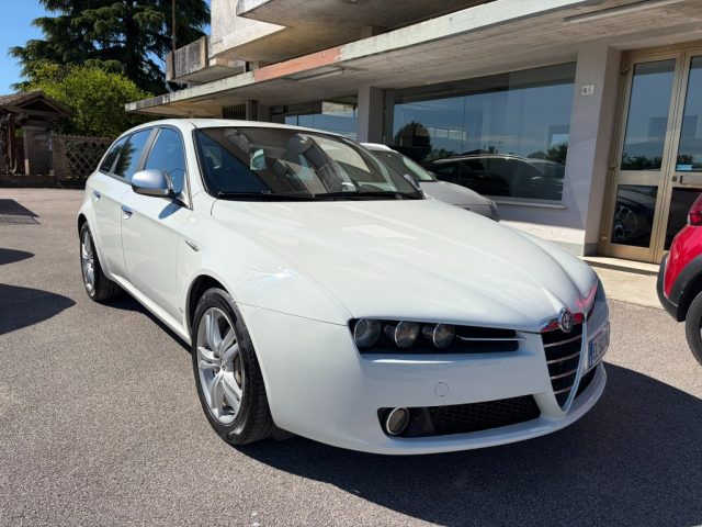 ALFA ROMEO 159 usata, con Airbag