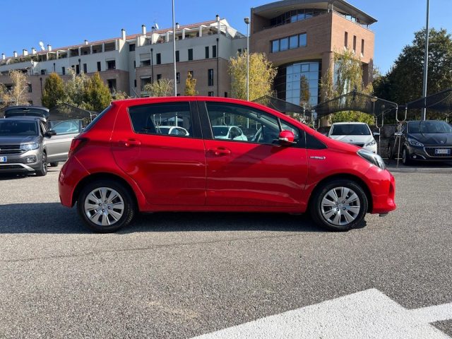 TOYOTA Yaris usata, con Controllo trazione