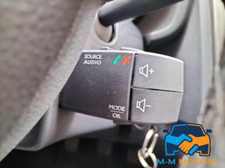 DACIA Sandero usata, con Touch screen