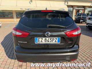 NISSAN Qashqai usata, con Sensori di parcheggio posteriori