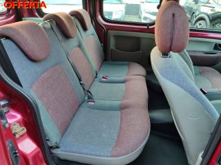 RENAULT Kangoo usata 10