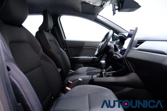 RENAULT Captur usata 51