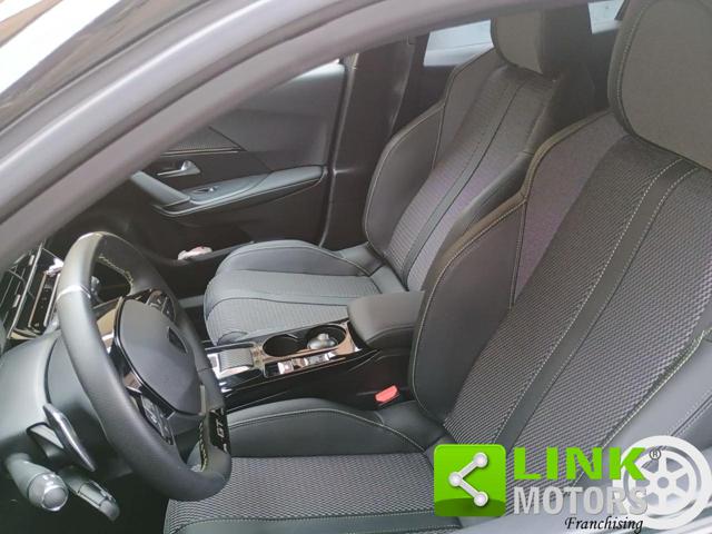 PEUGEOT 2008 usata, con Touch screen
