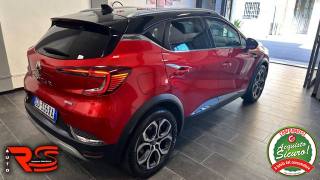RENAULT Captur usata, con Autoradio
