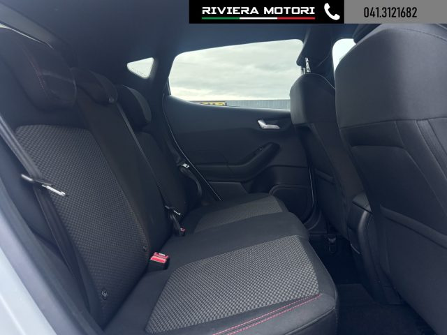 FORD Fiesta usata, con Chiusura centralizzata
